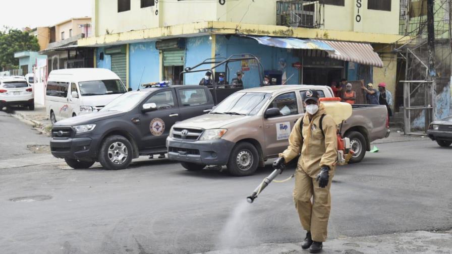 OMS: rociar las calles con desinfectante es peligroso y poco eficaz 