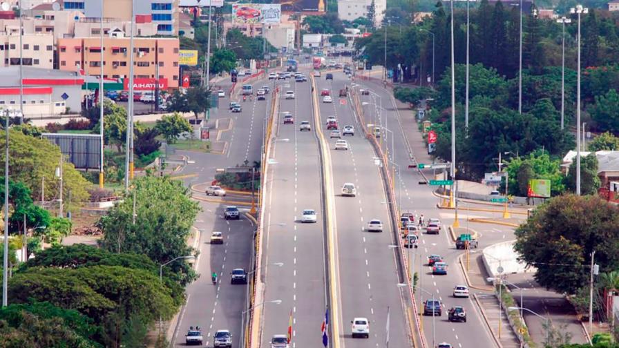 Cámara de Comercio y Producción de Santiago favorece reapertura de la economía