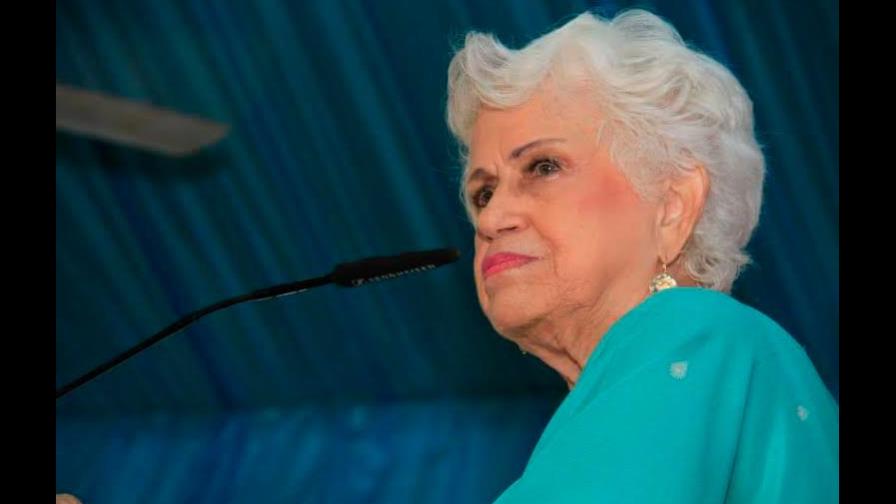 Milagros Ortiz Bosch dice  Margarita Cedeño desacata la Constitución