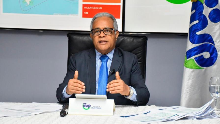 Ministro de Salud Pública: el estado de emergencia y el toque de queda deben mantenerse Ministro de Salud Pública: el estado de emergencia y el toque de queda deben mantenerse