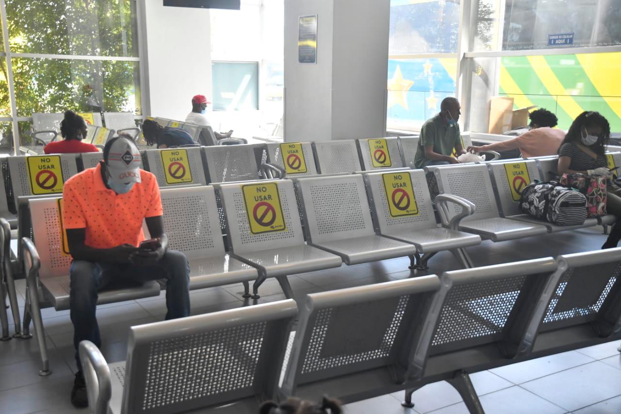 Las terminales están debidamente señalizadas.