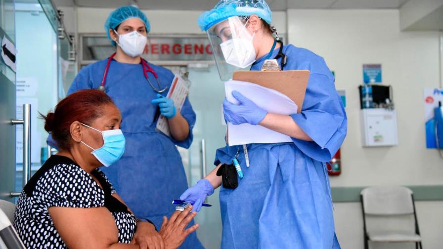Boletín reporta 21 nuevos casos de COVID-19 en el personal médico de República Dominicana en últimas 24 horas  