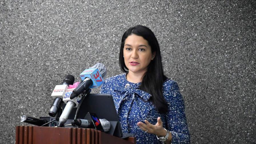 Abogados de David Ortiz explican denuncia se debe a una orden de desalojo en contra de expareja