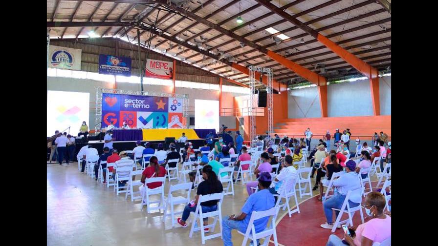 El Sector Externo con Gonzalo juramentó decenas de jóvenes en Cristo Rey