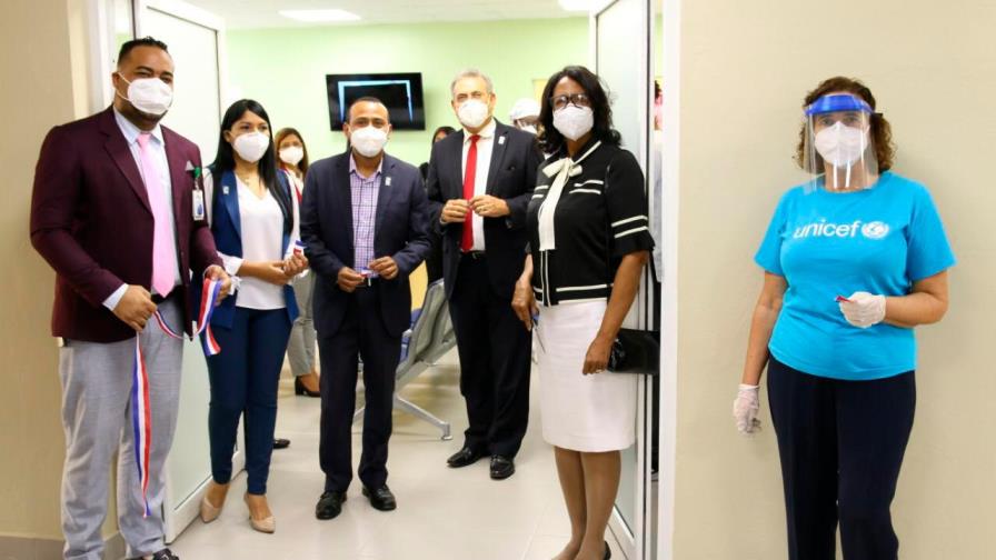 SNS y Unicef implementan programa Mamá Canguro en hospitales Juan P. Pina y Taiwán