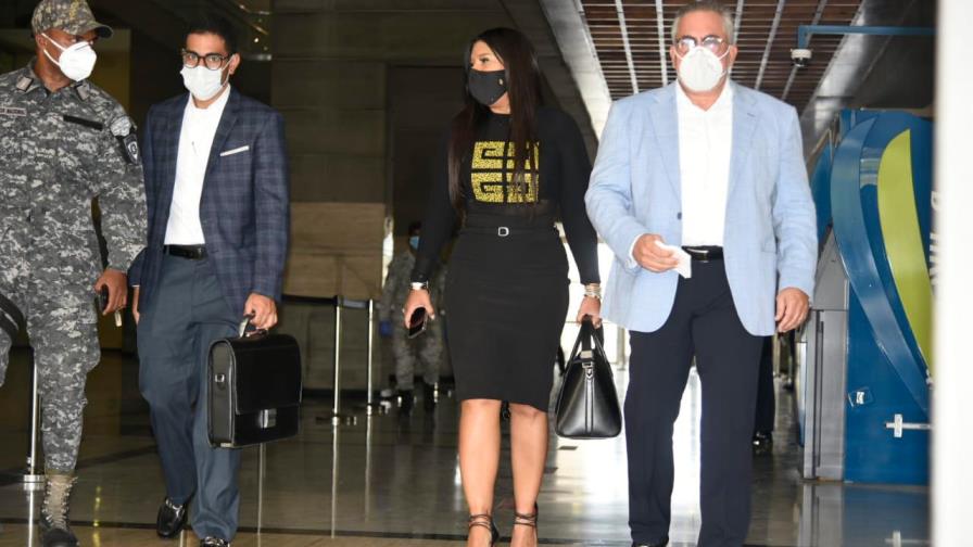 Abogados de Fary Almánzar denuncian abuso de poder de David Ortiz con apoyo de la Procuraduría 