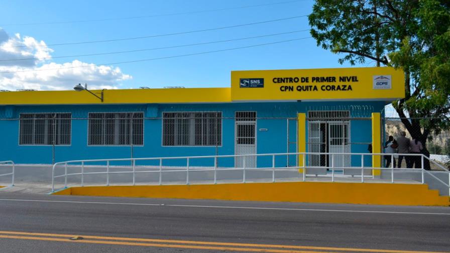 SNS pone en funcionamiento 32 nuevos Centro de Primer Nivel
construidos por la Vicepresidencia SNS pone en funcionamiento 32 nuevos Centro de Primer Nivel
construidos por la Vicepresidencia