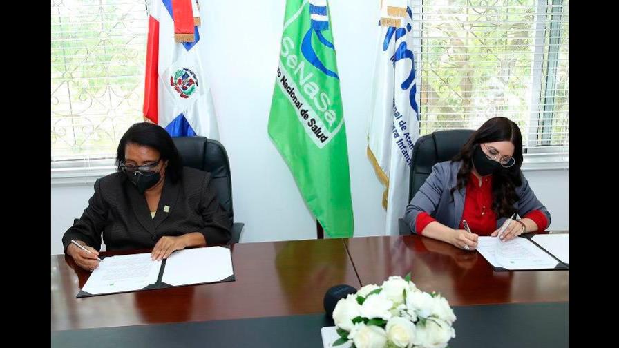 Senasa e Inaipi  renuevan acuerdo para afiliar al Régimen Subsidiado familias vulnerables