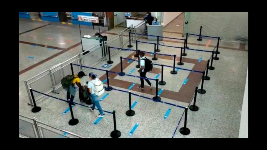 Salud Pública informa: viajeros asintomáticos podrán quedarse en casa