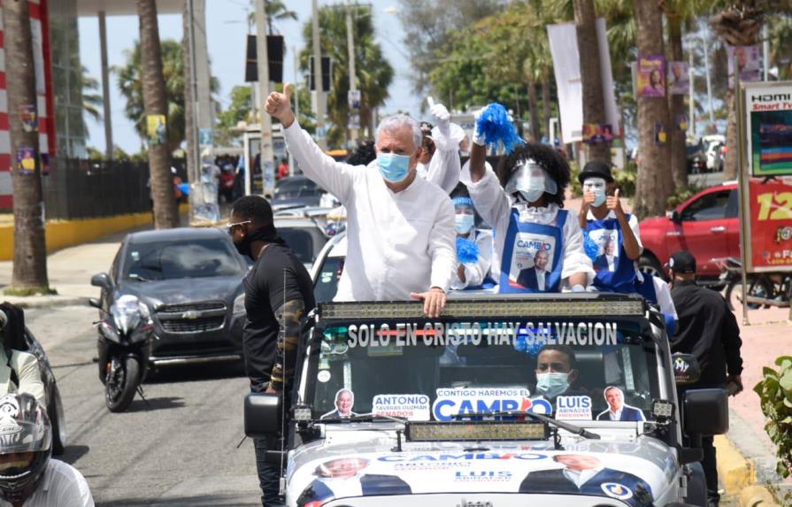 Antonio Taveras cierra su campaña en la provincia Santo Domingo