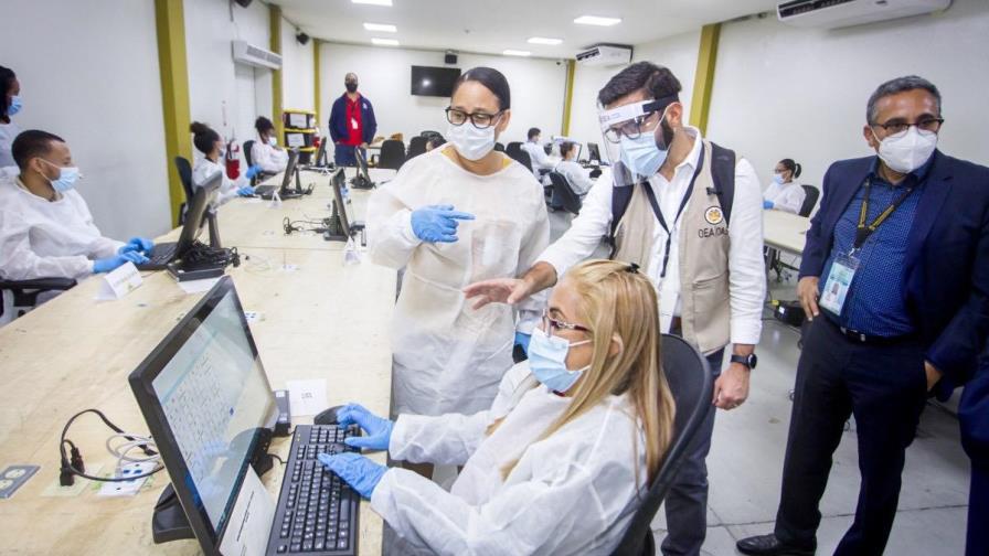 JCE realiza prueba del centro que dará soporte a la digitación de las relaciones de votación del exterior
