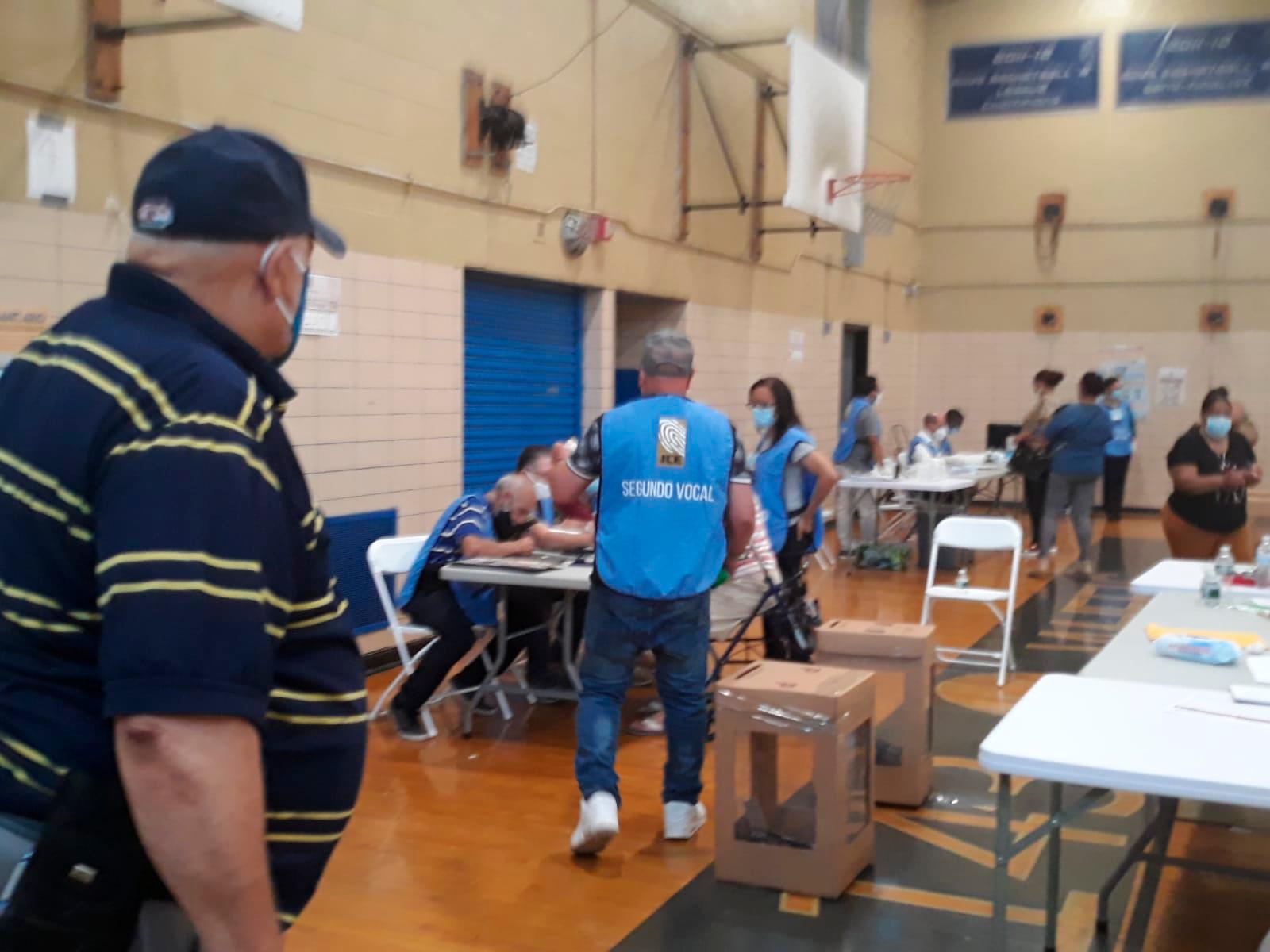 Imagen de la escuela Eleanor Roosevelt, en la avenida Audubon y calle 183. 