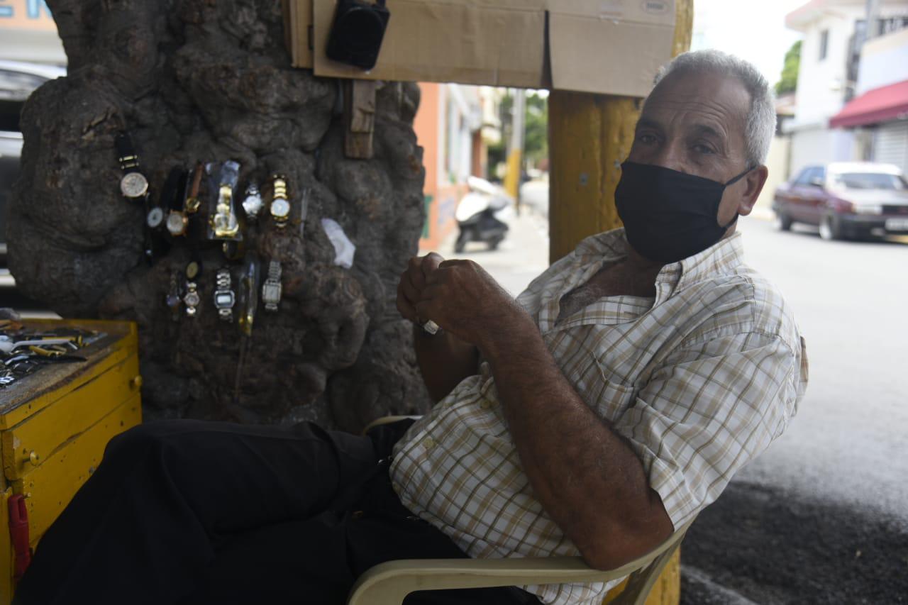 Luis Herrera, comerciante. (DIARIO LIBRE/PEDRO BAZIL)