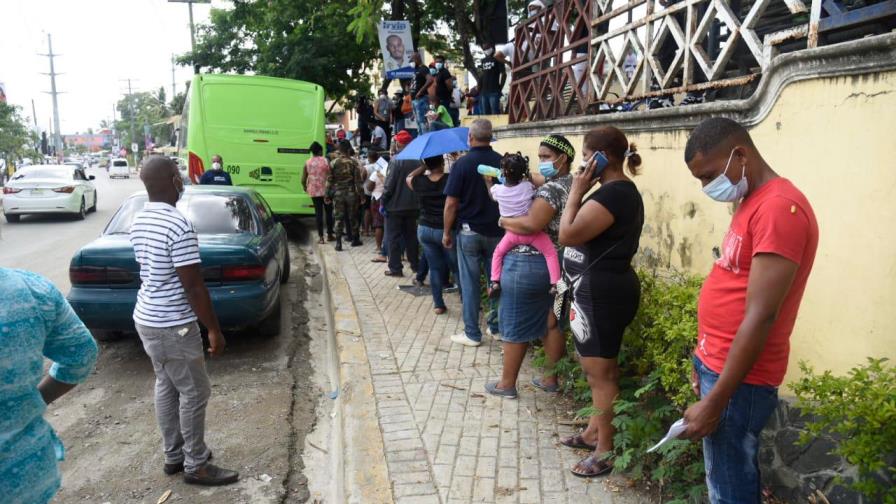 Durante intervención en Los Guaricanos se realizarán 400 pruebas para detectar COVID-19
