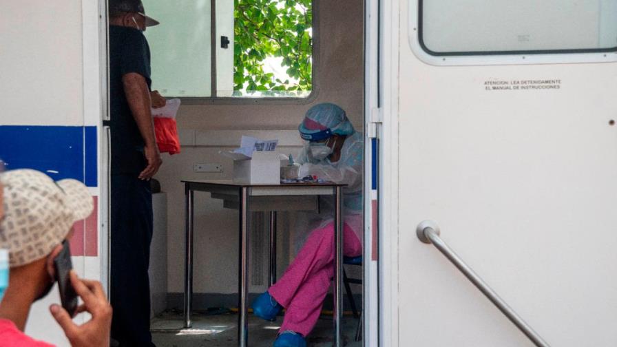 En cinco meses contagios por COVID19 superan los 70 mil casos en República Dominicana 