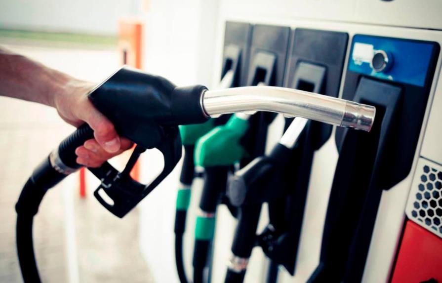 Vuelven a subir precio del GLP; gasolinas bajan