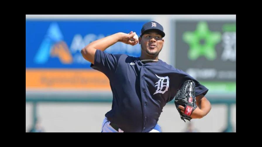 Duelo de dominicanos: Iván Nova contra Luis Castillo