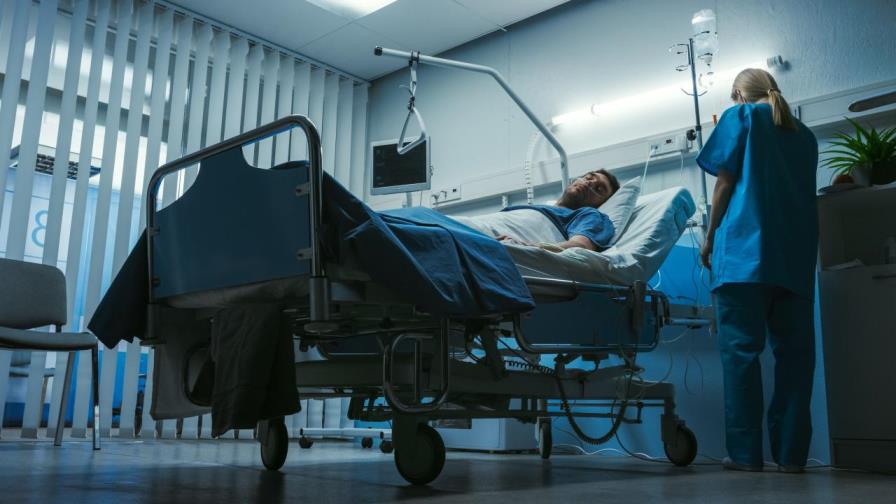 Un hombre marca recórd en España con cuatro meses en cuidados intensivos 