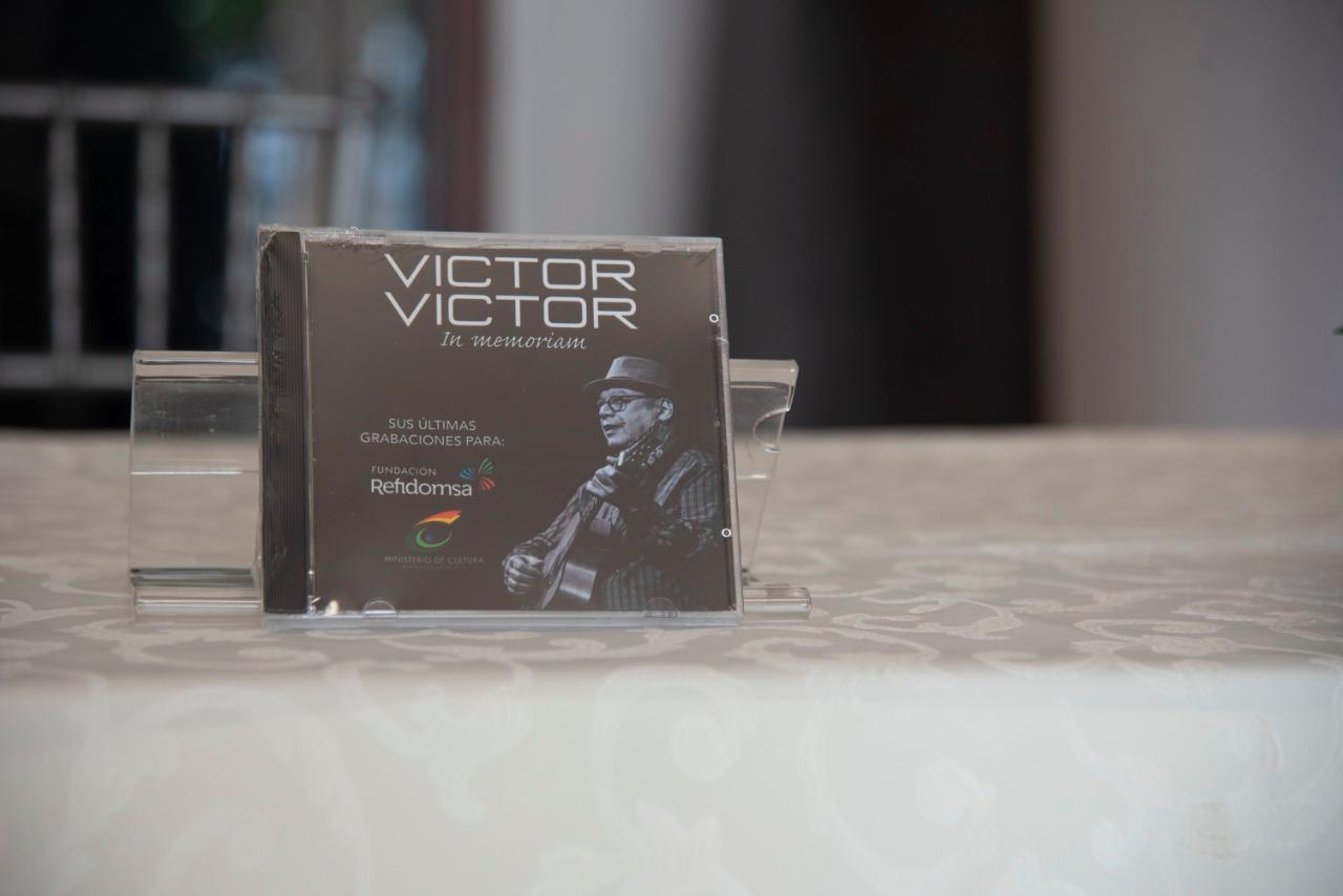 Portada del disco “Víctor Víctor In Memoriam”.
