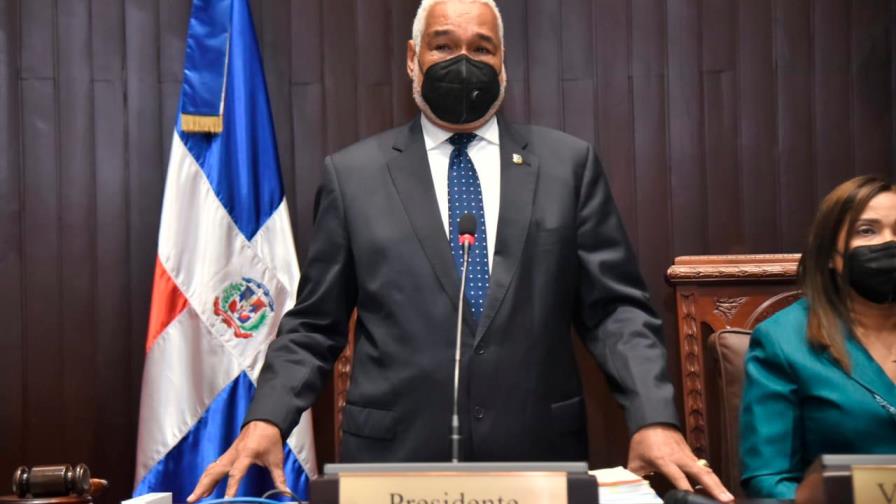 Radhamés Camacho dice en los dos años de su gestión se aprobaron 1,141 iniciativas Radhamés Camacho dice en los dos años de su gestión se aprobaron 1,141 iniciativas