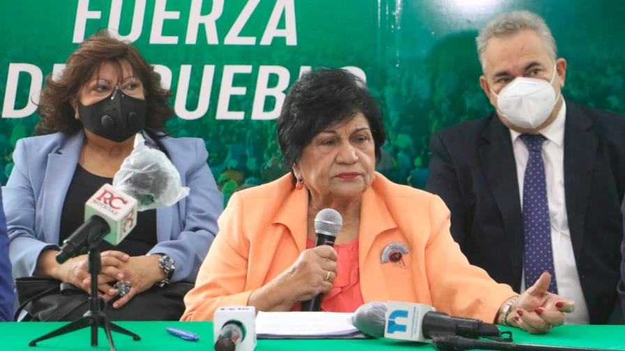 Ligia Amada Melo propone acuerdo con telefónicas para ampliar cobertura de internet Ligia Amada Melo propone acuerdo con telefónicas para ampliar cobertura de internet