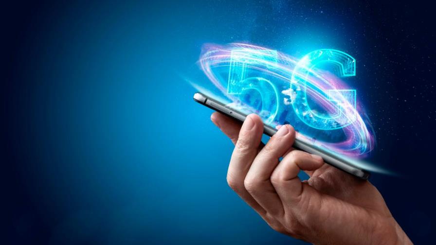 EEUU subastará a empresas parte de banda ancha de militares para su red 5G