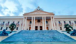 Equipos financiero y de educación se reúnen este sábado en el Palacio Nacional 