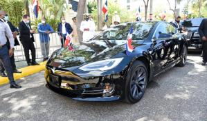 Industria automotriz espera el Tesla de Abinader genere políticas que favorezcan el sector formal