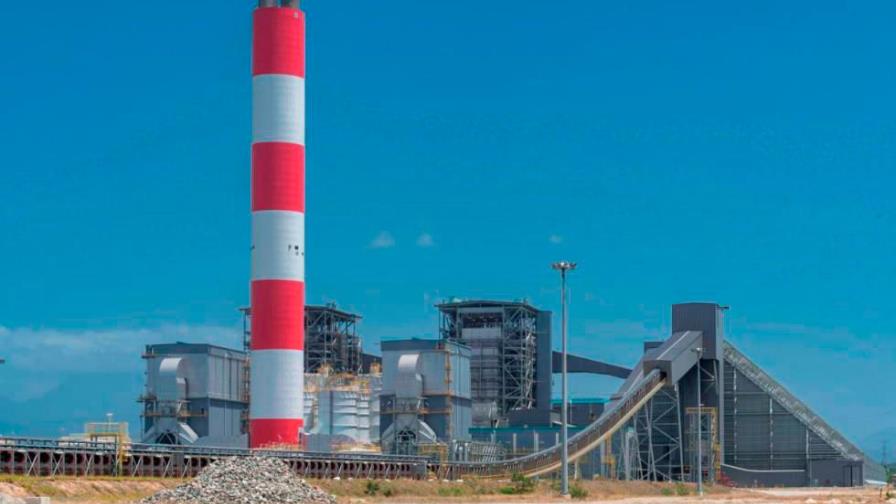 Aristy Escuder: emisiones de Punta Catalina están dentro del rango normal