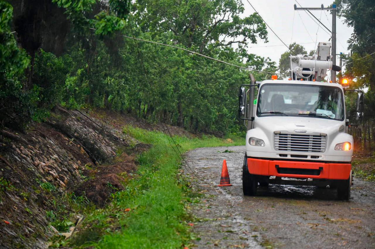 Edenorte se reporto a jamao al norte para corregir las caidas de alambres