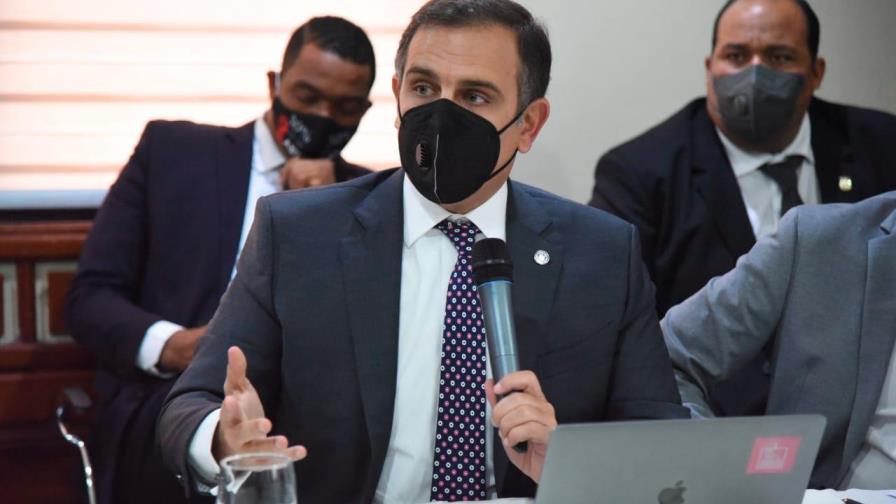 Ministro de Hacienda asegura que se mantendrá la sostenibilidad de la deuda