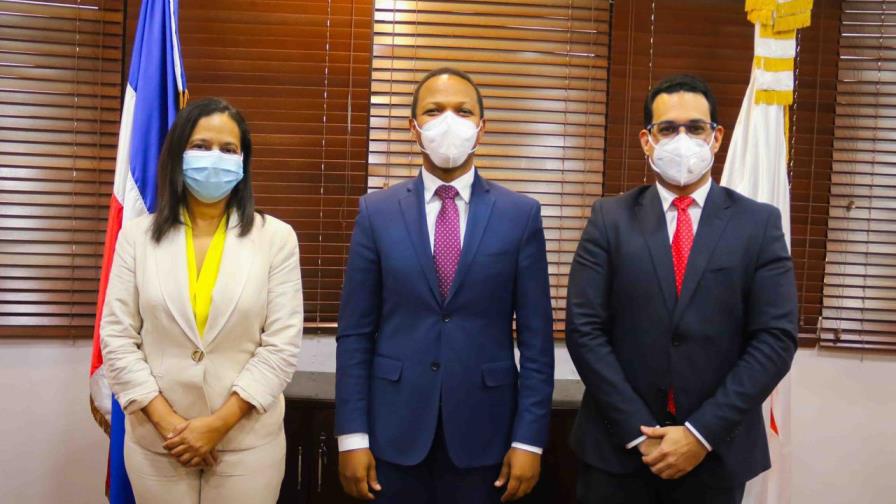 Pro Consumidor y Protecom se unen a Edesur en revisión de facturas durante cuarentena