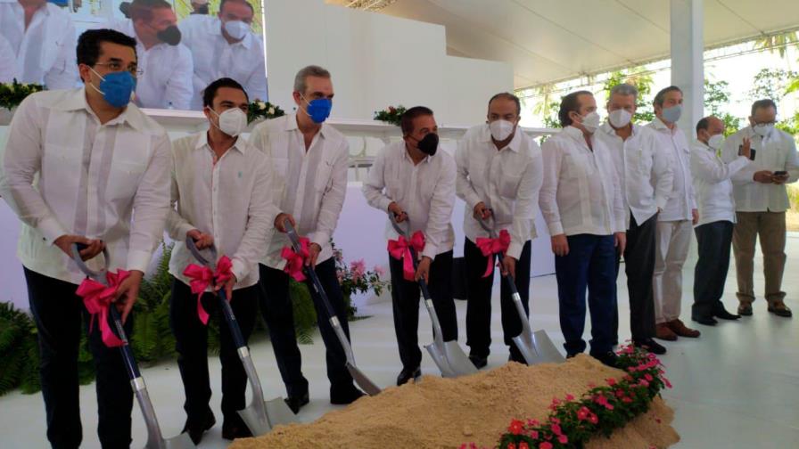 Luis Abinader: “Este es el momento de hacer inversiones en República Dominicana”