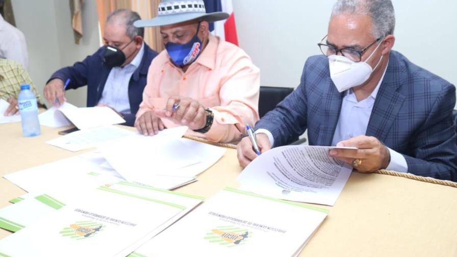 Instituciones firman acuerdo para desarrollar zona fronteriza de Dajabón 