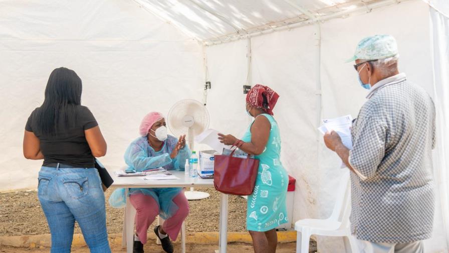 Hospital Santo Socorro con poca ocupación COVID-19, mientras el Moscoso Puello está lleno