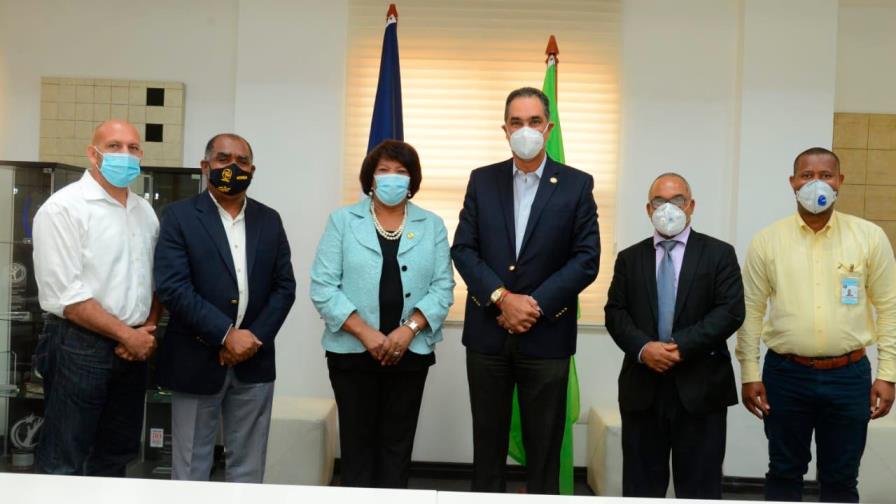 Senasa se reúne con el CDP y gremios de la prensa