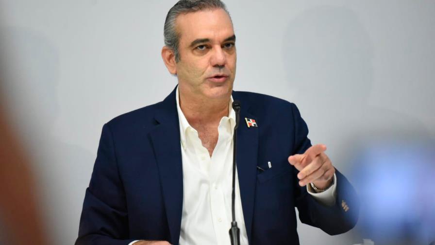 Presidente Abinader encabeza en Santiago el primer Consejo de Ministros 