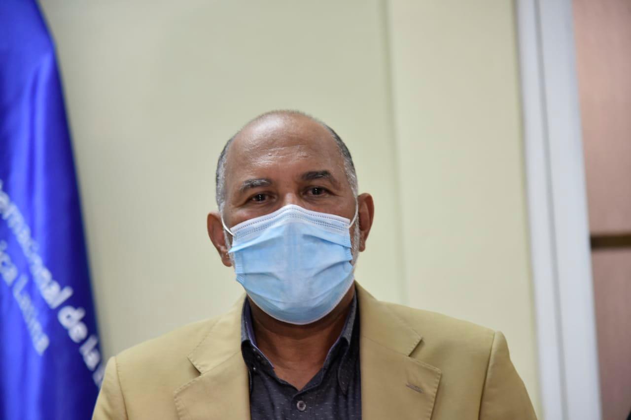 Eduardo Hidalgo, expresidente de la Asociación Dominicana de Profesores (ADP).