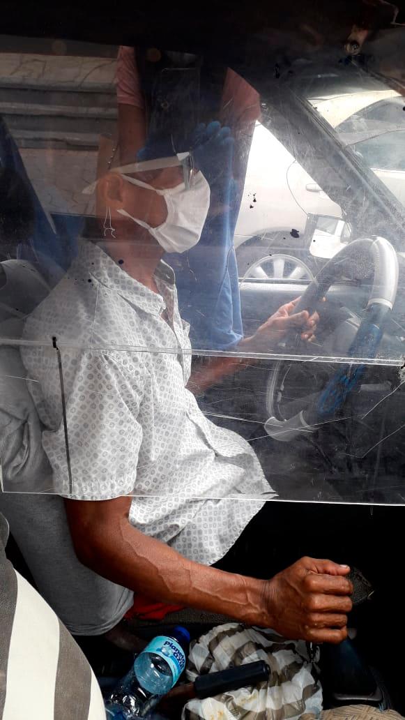 Vista desde el asiento de pasajero del chofer.