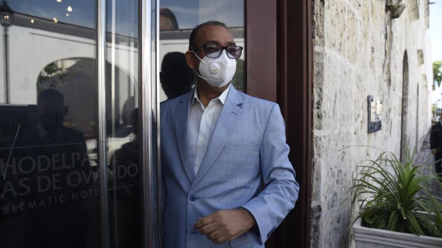 Ministro de Obras Públicas declara patrimonio por 64 millones de pesos Ministro de Obras Públicas declara patrimonio por 64 millones de pesos