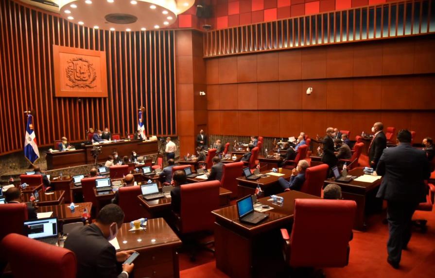 Senado aprobó a unanimidad la resolución que reconoce a Hipólito Mejía por sus aportes al sector agropecuario 