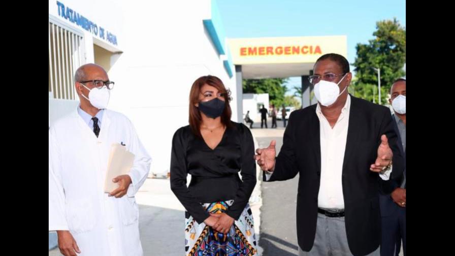 Reabren varias áreas del hospital de Engombe