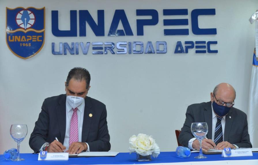 Senasa y Apec firman acuerdo para afiliar docentes y estudiantes