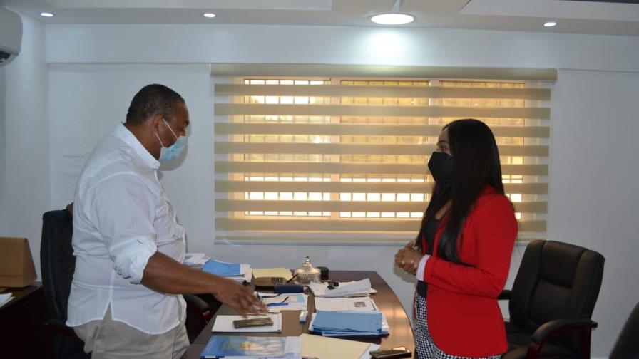 Alcaldías de SDO y Los Alcarrizos coordinan trabajos en ambas demarcaciones