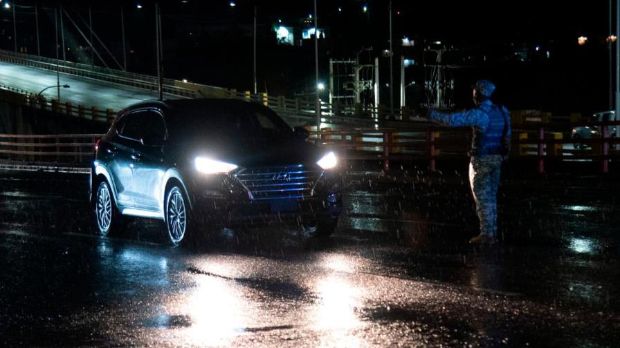 Autoridades aseguran solo cuando no hayan riesgos flexibilizarán restricciones por el COVID-19