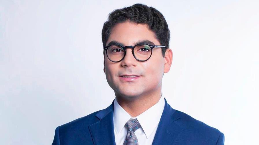 Presidente Abinader nombra a Hostos Rizik como director del BCIE