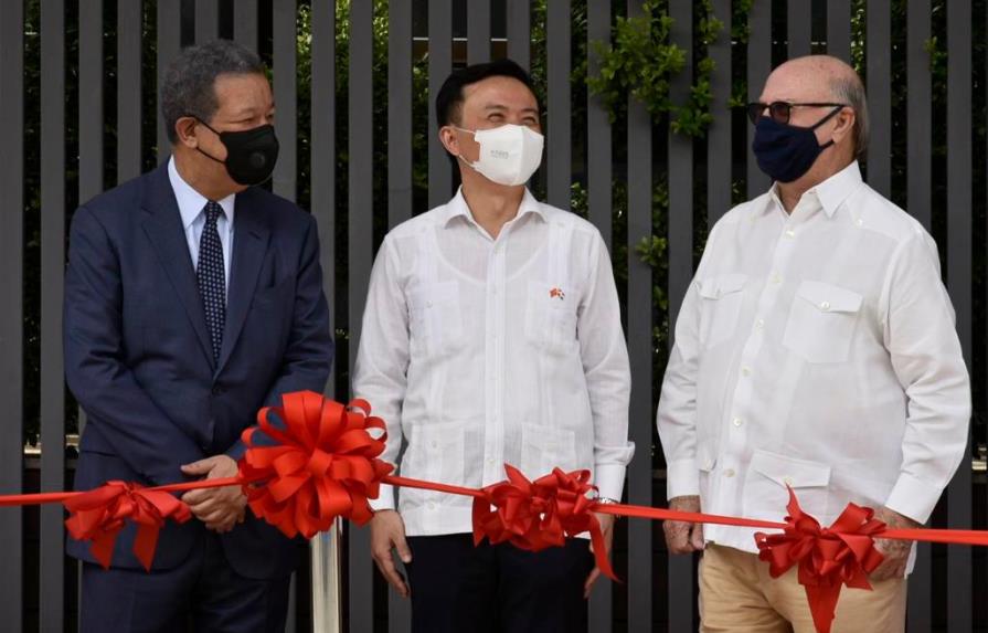 Embajada de China inaugura nueva legación en el país