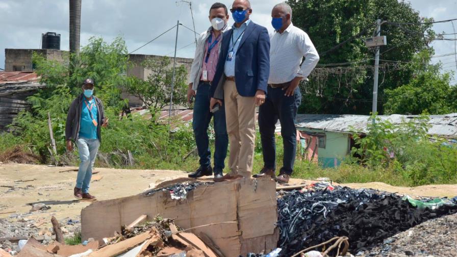 Educación y Obras Públicas recuperan terrenos en Cristo Rey