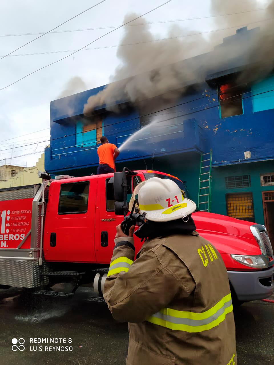 En la casa viven varias familiar. Es utilizada como pensión. 