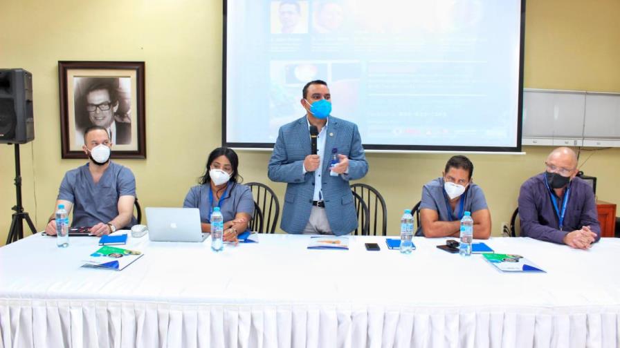 El Ney Arias elimina ventas irregulares de prótesis de mala calidad